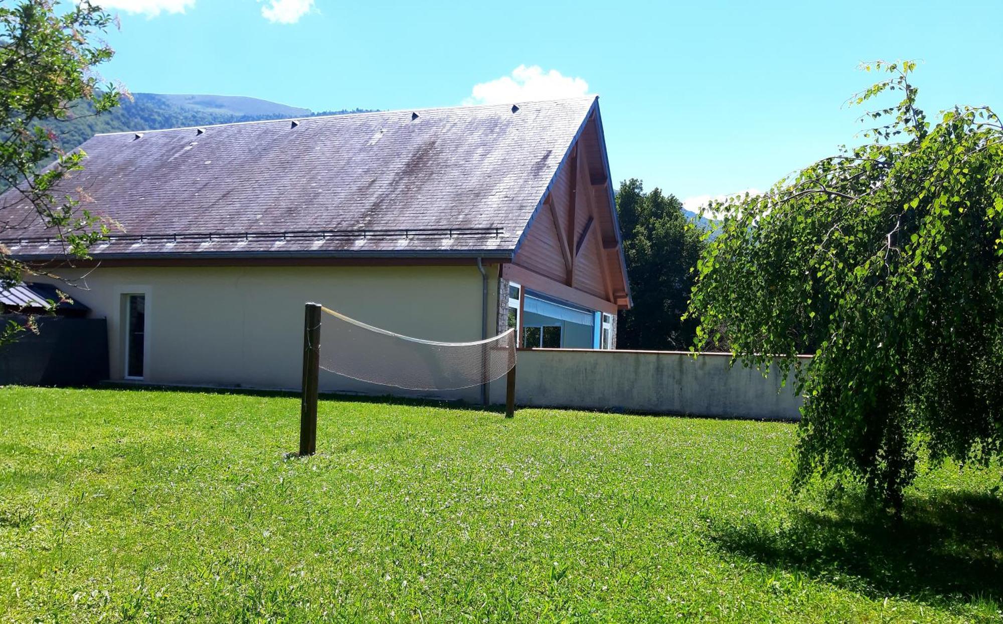Le 102, T3 Pour 5 Personnes, Vue Montagne, Classe 2 Etoiles Nf, Parking, Piscine En Ete Bagnères-de-Luchon Exterior foto